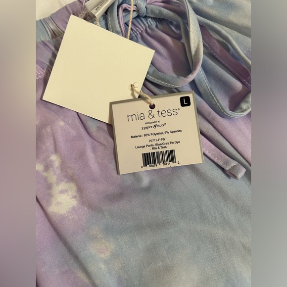 Never Worn Size Large Woman’s Pajama Pants - Picture 2 of 3